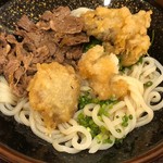 Yano ya - 肉ぶっかけうどん（冷）※具材は肉、野菜天２個（椎茸、舞茸）、大葉、大根おろし