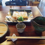 蕎麦+酒＝雲母 - だし巻き ＆ 冷酒 大サイズ（石槌 春の酒 純米吟醸）