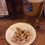 多可能 - ハートランドの生とお通し（茹で落花生）