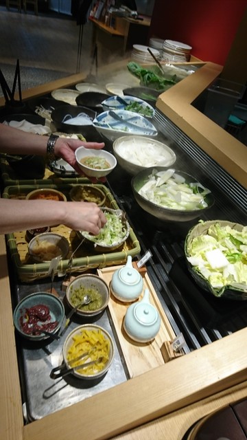 しゃぶ菜 イオンモール旭川駅前店 旭川 しゃぶしゃぶ ネット予約可 食べログ しゃぶ菜 イオンモール旭川駅前店 旭川 しゃぶしゃぶ ネット予約可 食べログ