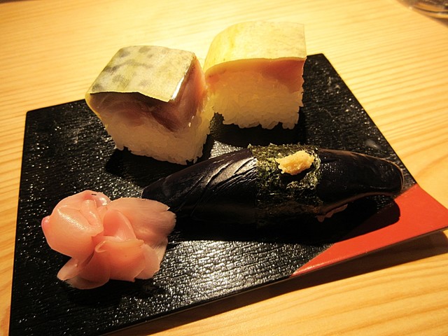 京都 錦市場で立ち食い鮨 初体験 コレは間違いなくお初 By 信楽の置物 英 京都河原町 寿司 食べログ 京都 錦市場で立ち食い鮨 初体験 コレは間違いなくお初 By 信楽の置物 英 京都河原町 寿司 食べログ