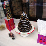 なかたに亭 - クリスマス用のディスプレイ。