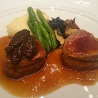 メゾン ポール・ボキューズ - 