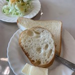 Koube Seiyouken Honten - Bランチのパン＆サラダ