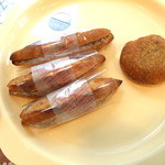 ゴジュウニチョウメベーカリー - (左から)七面鳥のﾃﾘｰﾇ×3､きなこあんﾄﾞｰﾅﾂ