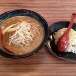 味噌龍 - 北海道味噌ラーメン＆チャーハン（小）