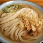 本格手打 いわしや - ひやかけ・大。天かすが出汁を吸って、いい風味。