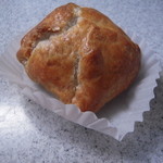 シェ・アオタニ - 試食のよもぎパイ