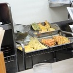 山田屋 - 美味しそうな天ぷらが次々と♪