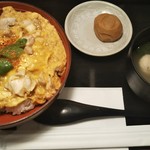 鶏 三和 - 名古屋コーチンの親子丼1059円