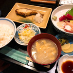 さかなや 野村 - 刺身・焼魚定食 1,350円