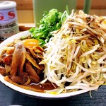 中華そば　やまきょう - 肉玉大 800円
            もやし増 100円
            ネギ増 100円
            合計 1000円也