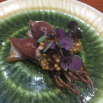 鮨旬美西川 - 蛍烏賊　粒マスタードの醤油漬け