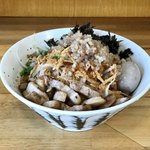 麺屋 しん蔵 - 魚介まぜそば 850円 (野菜少なめ ニンニクなし)