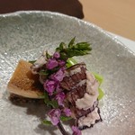 鮨西光 - お通し　春シャコと煮鮑とアスパラ