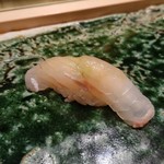 鮨西光 - 鮃の昆布締め