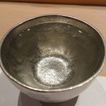 鮨西光 - いつまでもおいしい温度で飲める錫のおちょこ