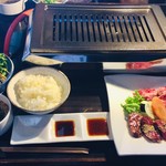 焼肉バル KAKI - 2019.5 熟成タン&赤身切り落としのランチ