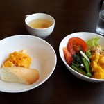 三日月カフェ - ビュッフェランチセット(1200円)