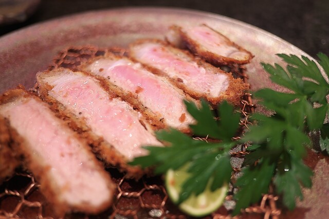 とんかつマンジェ>