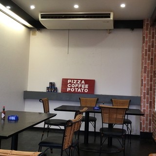 PIZZAアルト 須崎店