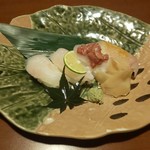 Sennennoutage - 直送鮮魚の4種にぎり 627円