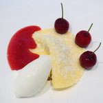 エスキス - サクランボのクレープ　ウイキョウのアイスクリーム　サフラン