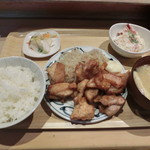 神保町 明治屋サード - 鶏の唐揚げ定食800円