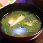 田中屋旅館 - 若筍とわかめ汁