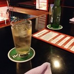 バー クイーン ビー - ハイボール＆ハイネケン