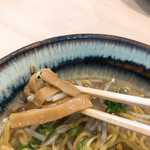 札幌麺屋 美椿 - メンマも程よく