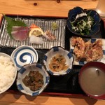 Izakaya Sakaya - 佐香や定食