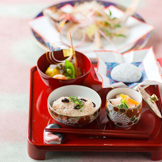 Daimiudiya - おめでたい食材でお子様の健やかな成長を祝う「お食い初め膳」3,000円(税抜)
