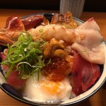 割烹 秋やま - 海鮮丼 大盛 1500円