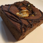 サタデイズ チョコレート ファクトリー カフェ - ブラウニー　別角度から