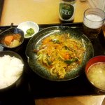 湯乃市 - 牛スタミナ定食