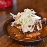 もつ焼 煮込み ヤリキ - 牛の煮込み@450円