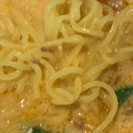 美味餐庁 - 担々麺の麺アップ