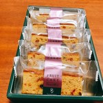 千疋屋総本店 - フルーツケーキ