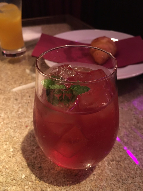 BLUE  Meieki photo 2