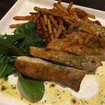 MILLE FIORI - ハーブ鶏もも肉のポワレ アンチョビバターソース（￥1500）