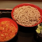 名代 富士そば - ミニかき揚げ丼(かき揚げを紅生姜天に変更)