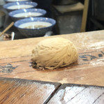 麺処ほん田 - 手揉みされた麺