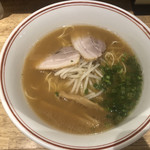 広島らーめん たかひろ - しょうゆ（600円）