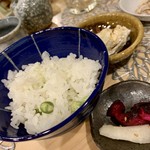 熟成魚と酒ドットジェイピー春夏冬 - 土鍋炊きの、豆ご飯