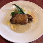 Kakutasu Hausu - 若鶏もも肉のパリッと焼き チーズクリーム ソース