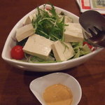 ぬちぐすい - 島豆腐のサラダ