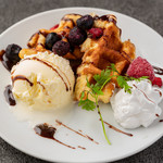 Waffle with ice cream