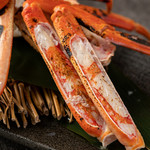 Grilled snow crab