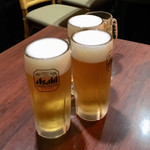 ニューたんたんめん - アサヒ生ビール1杯目225円、角ハイボール390円